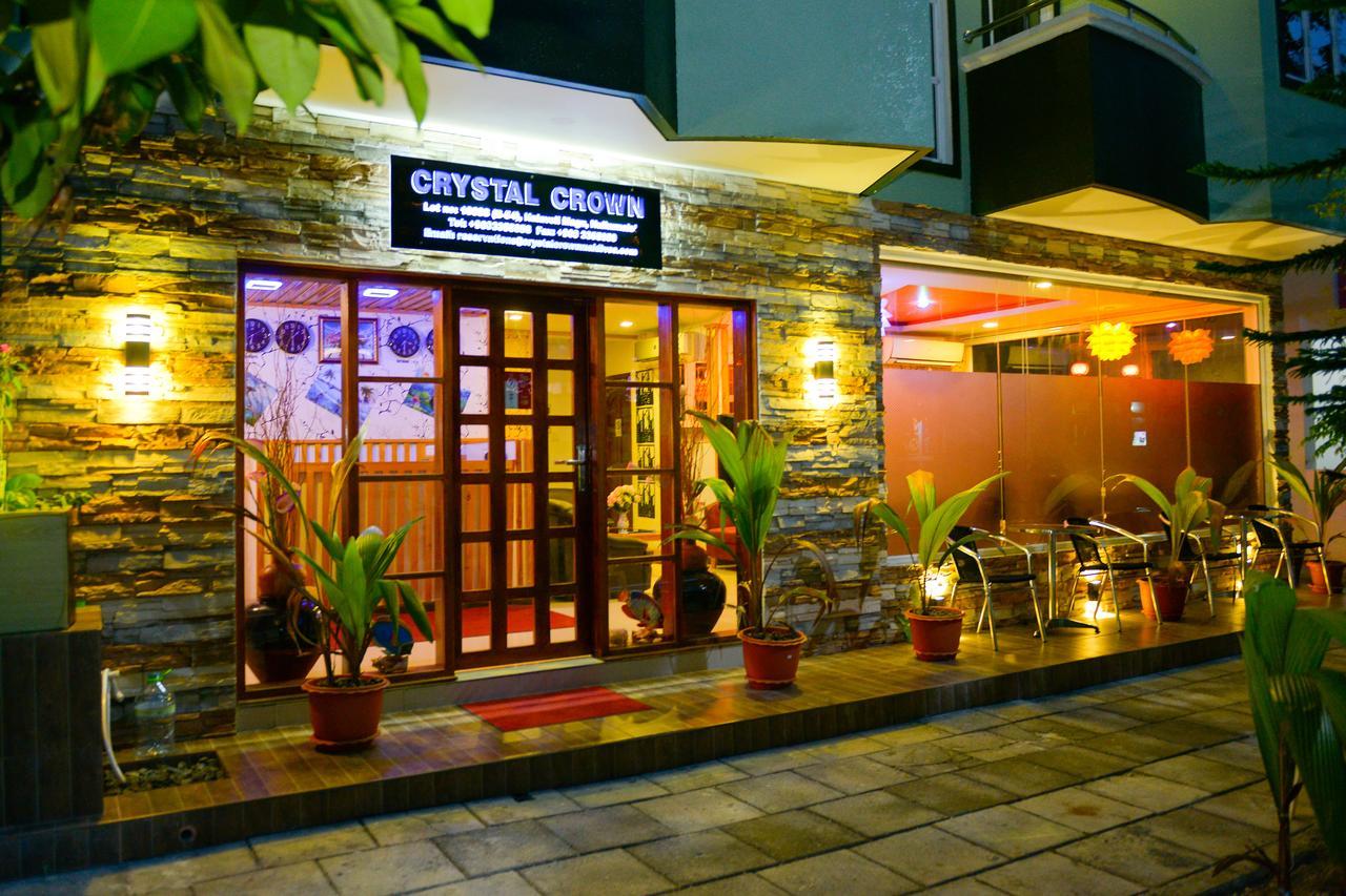 Crystal Crown Hotel Hulhumale Exterior photo